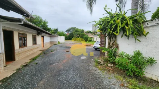 Galpão / Depósito / Armazém com 1 Quarto para alugar, 120m² no Velha, Blumenau