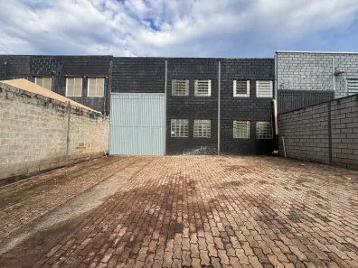 Galpão / Depósito / Armazém à venda, 360m² no Jardim Canadá, Nova Lima