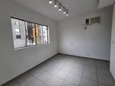 Conjunto Comercial / Sala para alugar, 60m² no Vila Pedro Moreira, Guarulhos