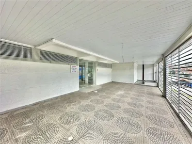 Prédio Inteiro para venda ou aluguel, 391m² no Jardim Nomura, Cotia