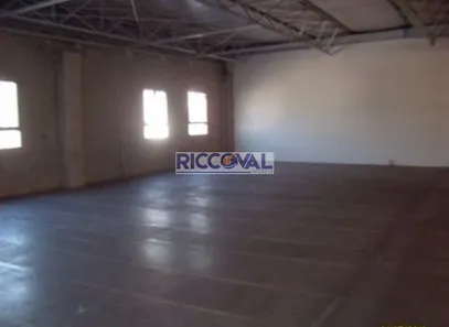 Galpão / Depósito / Armazém para alugar, 1110m² no Santa Fé, Osasco