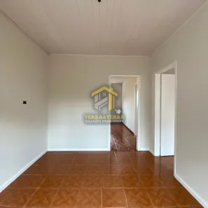 Casa com 2 Quartos para alugar, 10m² no Parque Limeira Área III, Telêmaco Borba