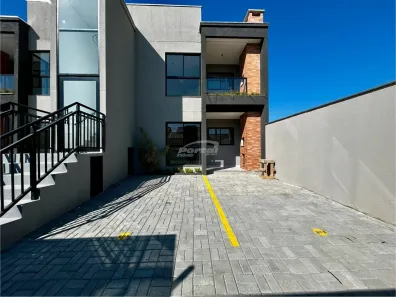 Apartamento com 2 Quartos para alugar, 67m² no Itacolomi, Balneário Piçarras