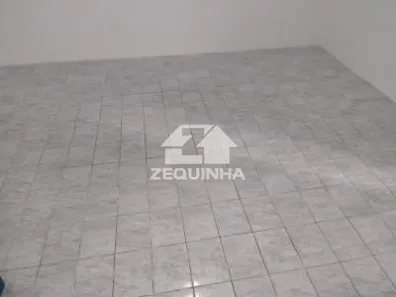 Casa com 2 Quartos para alugar, 75m² no Vila Silva Ribeiro, Carapicuíba