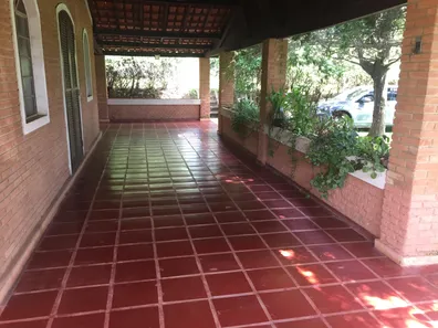 Fazenda / Sítio / Chácara com 3 Quartos à venda, 600m² no , Jarinu