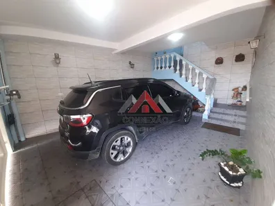 Sobrado com 3 Quartos à venda, 184m² no Parque Dourado, Ferraz de Vasconcelos