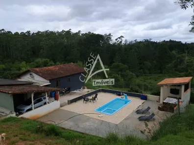 Fazenda / Sítio / Chácara com 5 Quartos para venda ou aluguel, 100m² no Parque do Heroísmo, Suzano