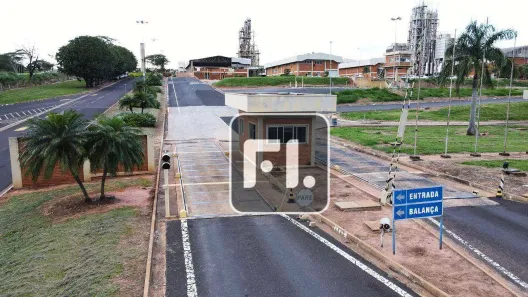 Galpão / Depósito / Armazém para alugar, 2340m² no Vila Moreira, Mirassol