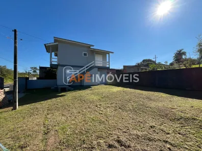 Casa com 2 Quartos para alugar, 55m² no Santo Antônio, Criciúma