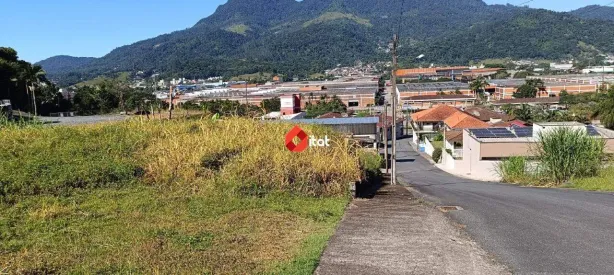 Terreno / Lote / Condomínio à venda, 888m² no Vila Lalau, Jaraguá do Sul