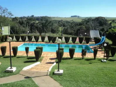 Fazenda / Sítio / Chácara com 5 Quartos à venda, 300m² no Centro, Boituva