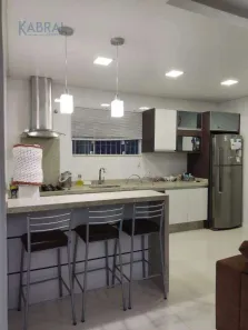 Casa com 2 Quartos para alugar, 120m² no , São Pedro de Alcântara