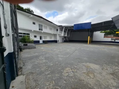 Galpão / Depósito / Armazém para alugar, 1000m² no Presidente Altino, Osasco