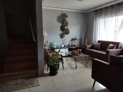 Casa com 4 Quartos à venda, 273m² no Vera Cruz, Londrina