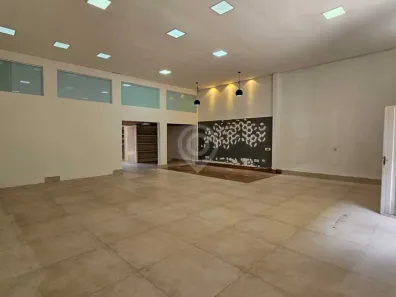 Galpão / Depósito / Armazém à venda, 250m² no Loteamento Parque Empresarial Adelelmo Corradini, Itatiba
