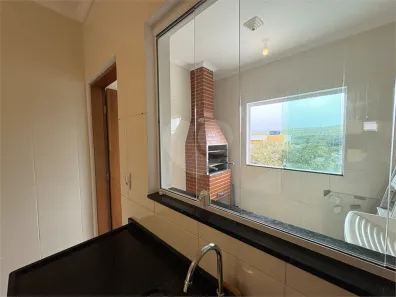 Sobrado com 2 Quartos para venda ou aluguel, 212m² no Jardim São Pedro, Mogi das Cruzes
