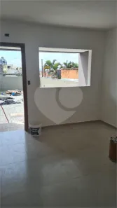 Casa de Vila com 2 Quartos à venda, 80m² no Vila Brasileira, Mogi das Cruzes
