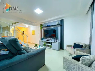 Casa com 3 Quartos à venda, 181m² no Tupi, Praia Grande