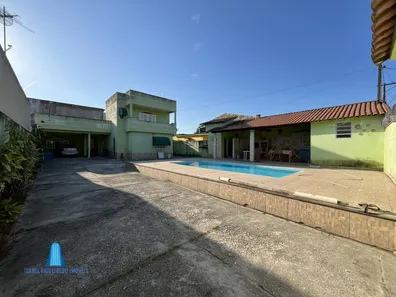 Casa com 3 Quartos à venda, 157m² no Rio do Limão, Araruama
