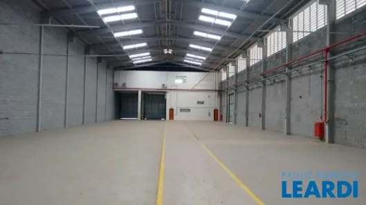 Galpão / Depósito / Armazém para alugar, 1537m² no Parque Maringá, Arujá