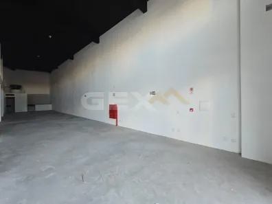 Loja / Salão / Ponto Comercial à venda, 137m² no Bom Pastor, Divinópolis