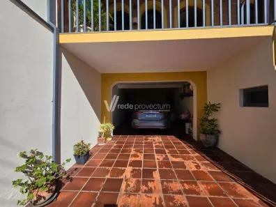 Sobrado com 3 Quartos à venda, 244m² no Jardim São Vicente, Campinas