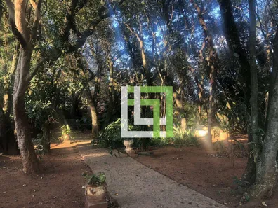 Fazenda / Sítio / Chácara com 3 Quartos para alugar, 2000m² no Nova Pinhal, Cabreúva