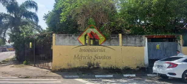 Galpão / Depósito / Armazém com 3 Quartos à venda, 369m² no Conjunto Residencial Araretama, Pindamonhangaba