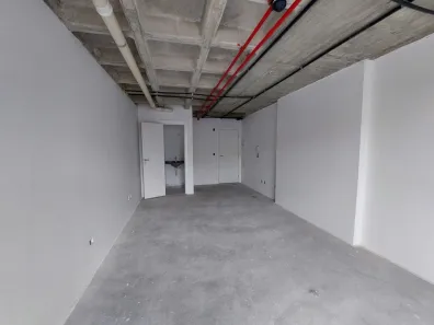 Conjunto Comercial / Sala para alugar, 32m² no Cristo Rei, Curitiba