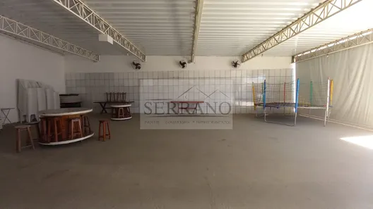 Loja / Salão / Ponto Comercial com 1 Quarto à venda, 220m² no Santa Claudina, Vinhedo