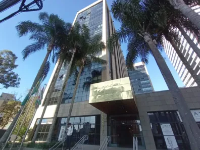 Conjunto Comercial / Sala para alugar, 44m² no Centro Cívico, Curitiba