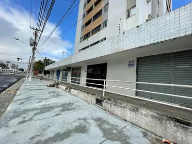 Loja / Salão / Ponto Comercial à venda, 155m² no Lagoa Nova, Natal