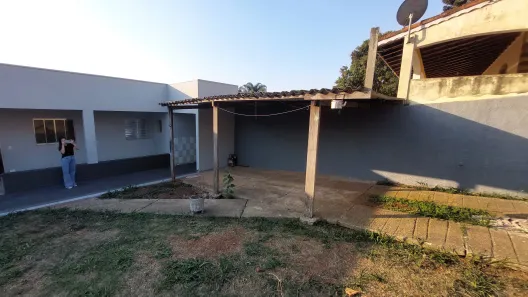 Fazenda / Sítio / Chácara com 2 Quartos à venda, 450m² no Estância Comandante Barros, Jarinu