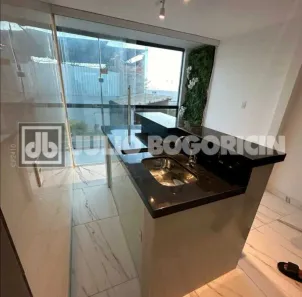 Flat com 1 Quarto à venda, 27m² no Jardim Atlântico Central (Itaipuaçu), Maricá