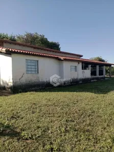 Fazenda / Sítio / Chácara com 2 Quartos à venda, 200m² no Cabacais, Sarapuí