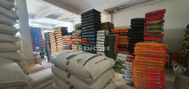Loja / Salão / Ponto Comercial à venda, 360m² no Silverado, Esmeraldas