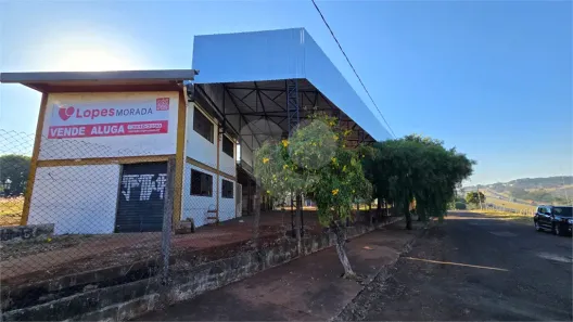 Galpão / Depósito / Armazém para venda ou aluguel, 815m² no Jardim Santa Lúcia, Araraquara
