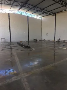Galpão / Depósito / Armazém à venda, 310m² no Fernão Dias, Esmeraldas