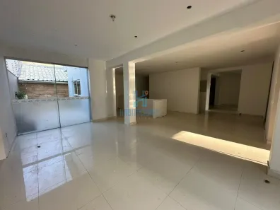 Prédio Inteiro para alugar, 600m² no Tirol, Natal