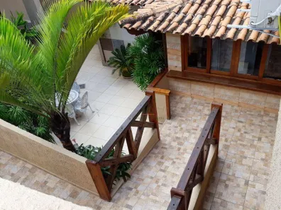 Hotel / Motel / Pousada com 23 Quartos à venda, 1200m² no Itaipu, Niterói