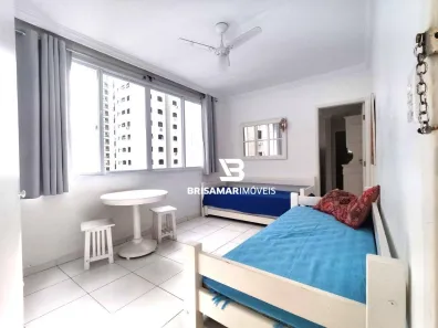 Kitnet com 1 Quarto para alugar, 27m² no Pitangueiras, Guarujá