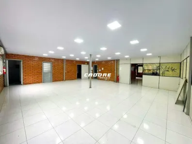 Conjunto Comercial / Sala para alugar, 350m² no Do Salto, Blumenau