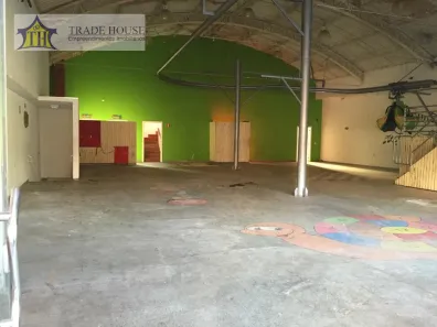 Galpão / Depósito / Armazém para venda ou aluguel, 680m² no Bosque da Saúde, São Paulo
