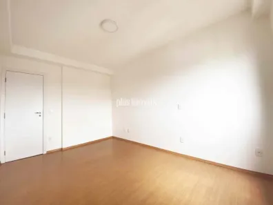 Apartamento com 4 Quartos para alugar, 131m² no Vila Suzana, São Paulo