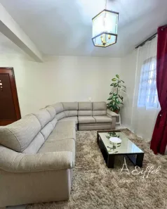 Casa com 3 Quartos para alugar, 150m² no Centro, São José dos Pinhais