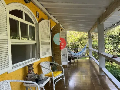 Casa de Condomínio com 2 Quartos à venda, 137m² no Caneca Fina, Guapimirim