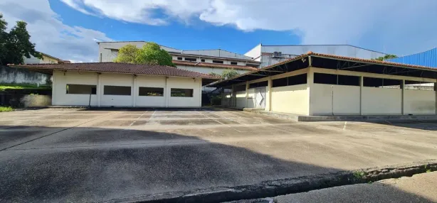 Galpão / Depósito / Armazém para alugar, 5900m² no São José Operário, Manaus