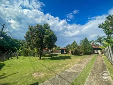 Fazenda / Sítio / Chácara com 2 Quartos à venda, 200m² no Colinas do Piracicaba (Ártemis), Piracicaba