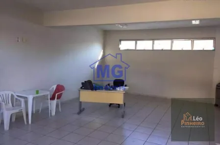 Galpão / Depósito / Armazém para alugar, 1920m² no Lagomar, Macaé