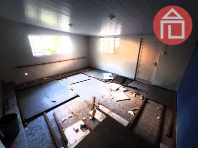 Loja / Salão / Ponto Comercial para alugar, 168m² no Centro, Bragança Paulista